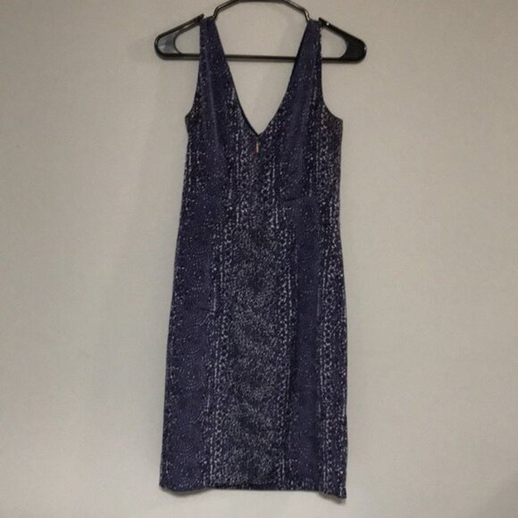 Tory Burch Purple Floral V Neck Sleeveless Sheath Knee Length Work Party size 4 - Picture 8 of 10